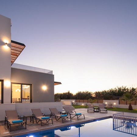 Sunnyside Villas, ideal for vibrant stays Pigianos Kampos  Exterior foto