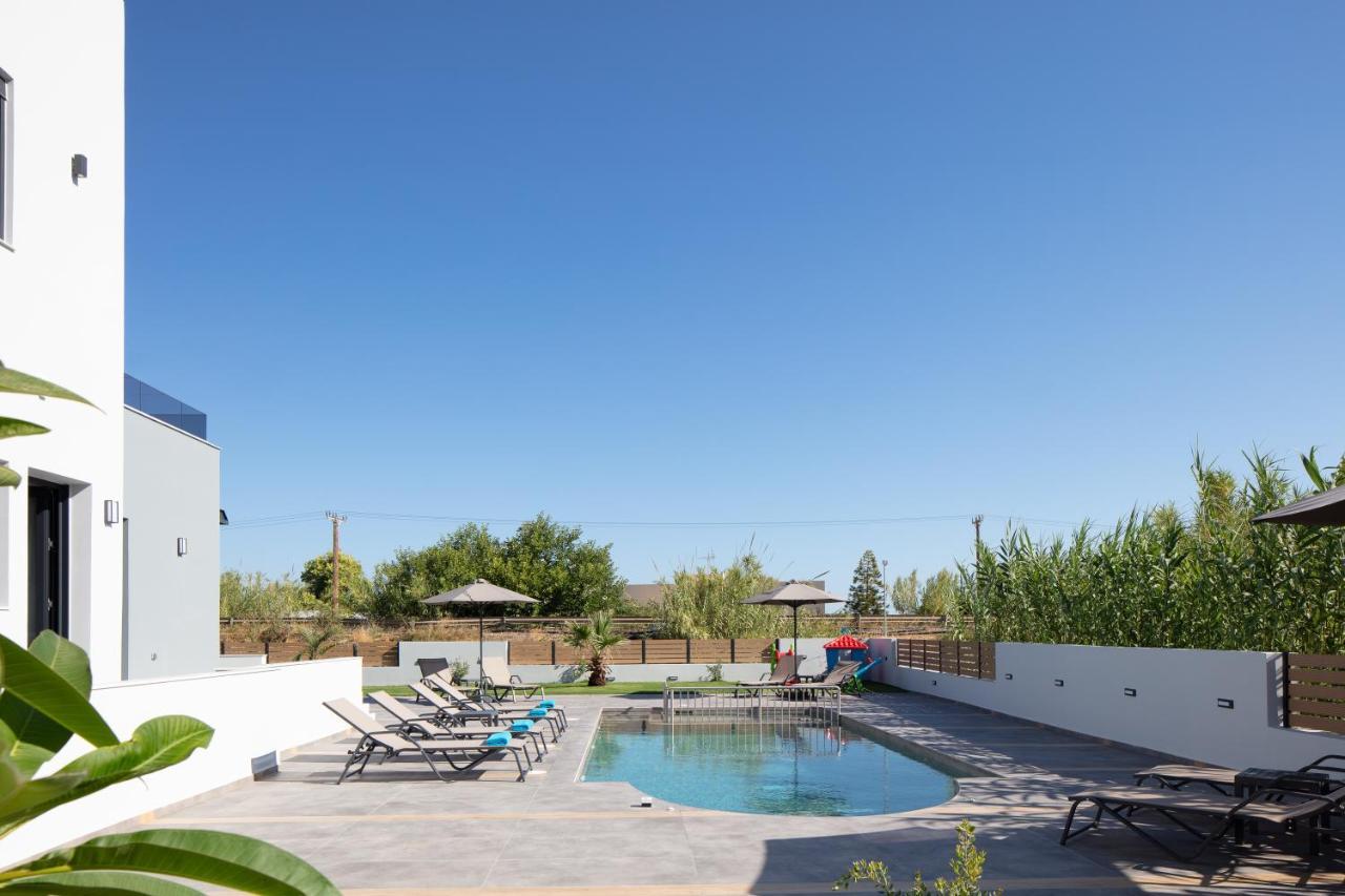 Sunnyside Villas, ideal for vibrant stays Pigianos Kampos  Exterior foto